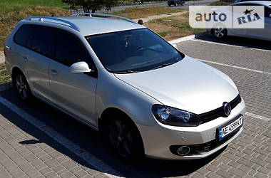 Універсал Volkswagen Golf 2011 в 