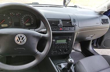 Универсал Volkswagen Golf 2002 в Калуше