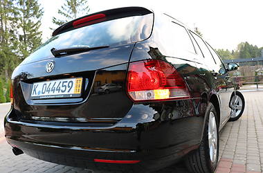 Універсал Volkswagen Golf 2013 в Трускавці