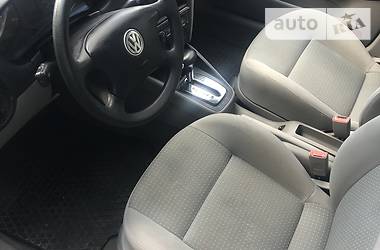 Универсал Volkswagen Golf 2004 в Киеве