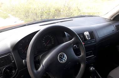 Універсал Volkswagen Golf 2000 в Ковелі