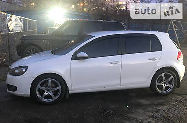 Хетчбек Volkswagen Golf 2010 в Києві