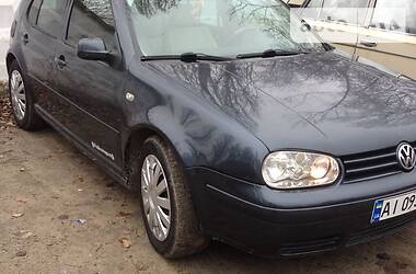 Хетчбек Volkswagen Golf 2001 в Вишгороді