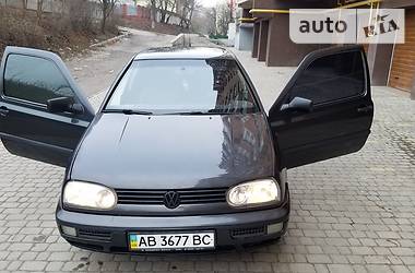 Хэтчбек Volkswagen Golf 1997 в Виннице