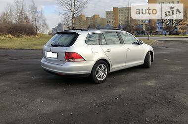 Универсал Volkswagen Golf 2007 в Городке