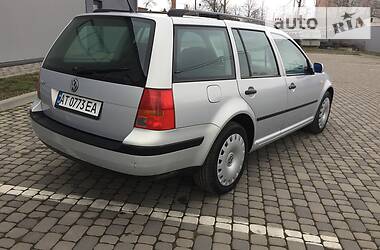 Универсал Volkswagen Golf 2000 в Ивано-Франковске