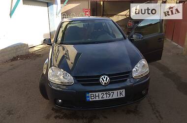 Хэтчбек Volkswagen Golf 2008 в Черноморске