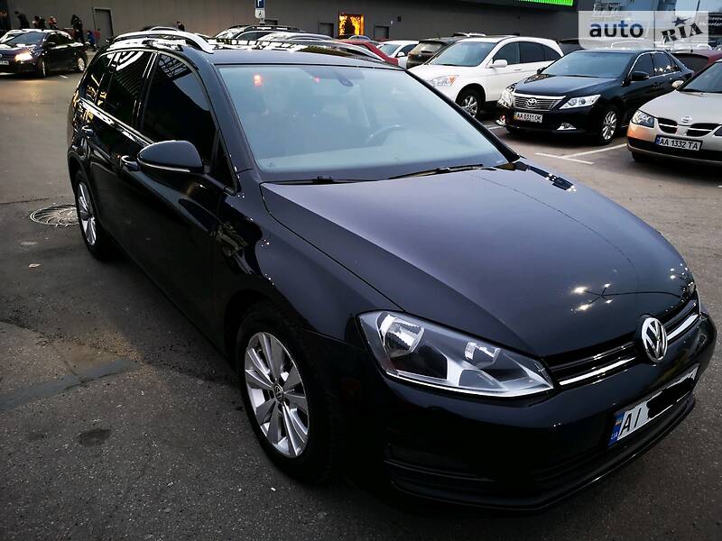 Універсал Volkswagen Golf 2014 в Києві