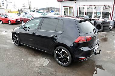 Хетчбек Volkswagen Golf 2013 в 