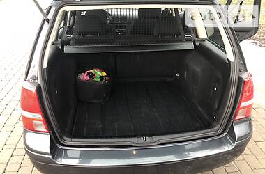 Універсал Volkswagen Golf 2003 в 