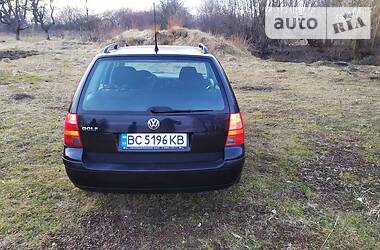 Универсал Volkswagen Golf 2001 в Львове