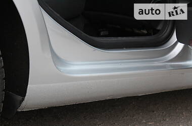 Універсал Volkswagen Golf 2012 в 