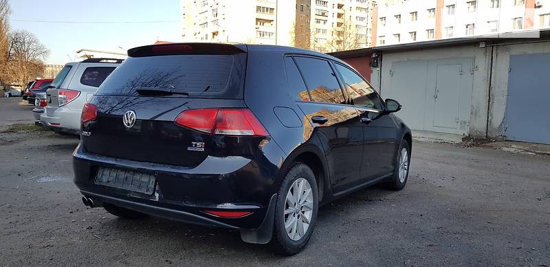 Хетчбек Volkswagen Golf 2013 в Києві