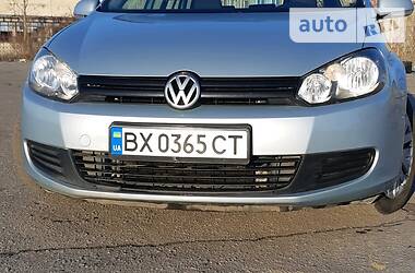 Універсал Volkswagen Golf 2010 в 