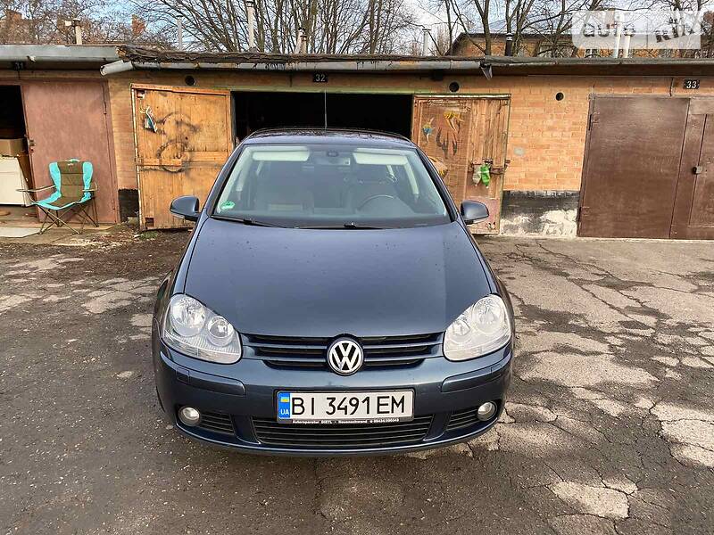 Хэтчбек Volkswagen Golf 2007 в Полтаве