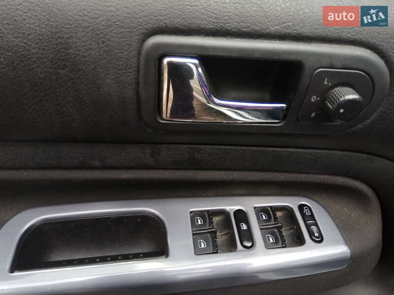 Универсал Volkswagen Golf 2003 в Харькове фото 5 Универсал Volkswagen Golf 2003 в Харькове