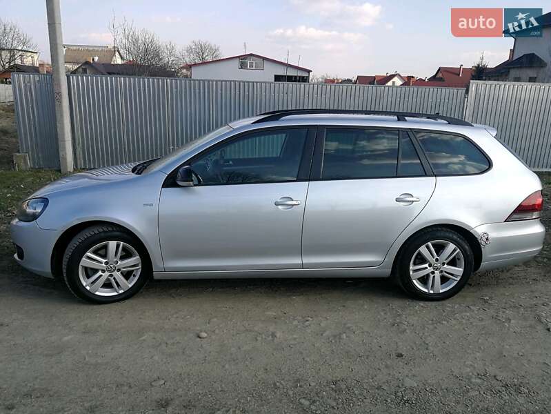 Универсал Volkswagen Golf 2013 в Стрые