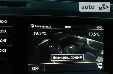 Універсал Volkswagen Golf 2015 в 