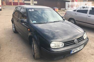 Хэтчбек Volkswagen Golf 1998 в Ромнах