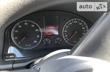 Хетчбек Volkswagen Golf 2004 в 
