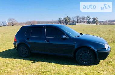 Седан Volkswagen Golf 1999 в 