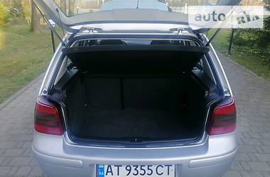 Хетчбек Volkswagen Golf 2003 в 