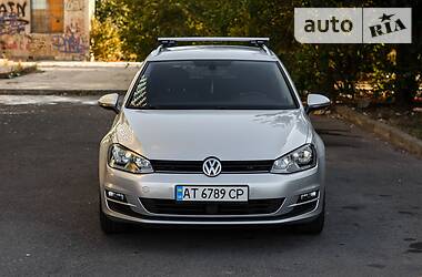 Універсал Volkswagen Golf 2016 в 