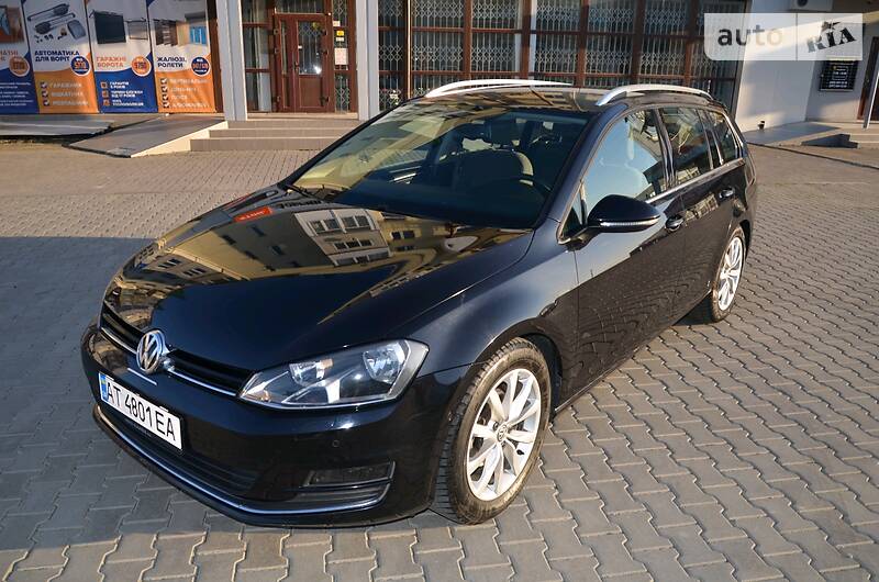 Універсал Volkswagen Golf 2016 в Чернівцях
