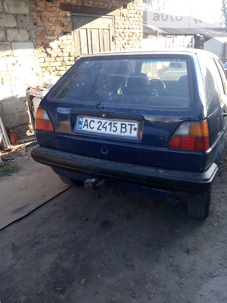 Хэтчбек Volkswagen Golf 1991 в Звягеле