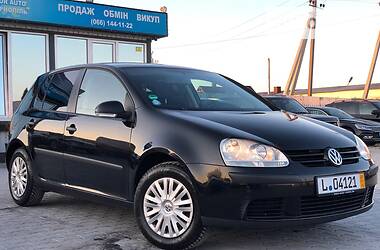 Хетчбек Volkswagen Golf 2005 в 