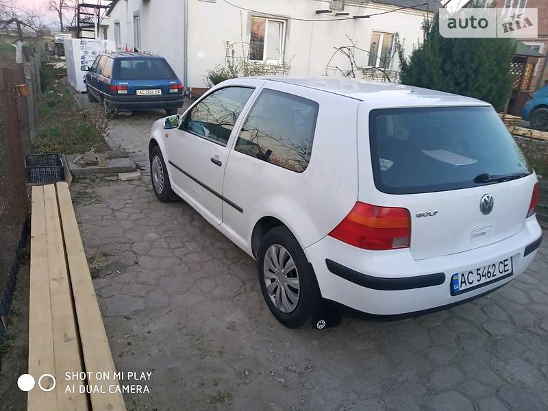 Купе Volkswagen Golf 1998 в Луцьку