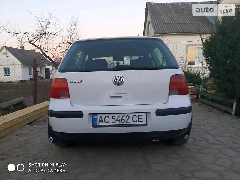 Купе Volkswagen Golf 1998 в Луцьку