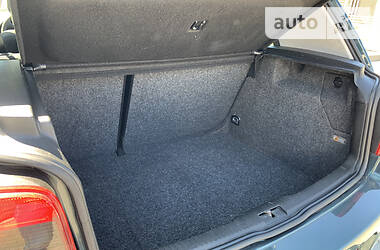 Хетчбек Volkswagen Golf 2002 в 
