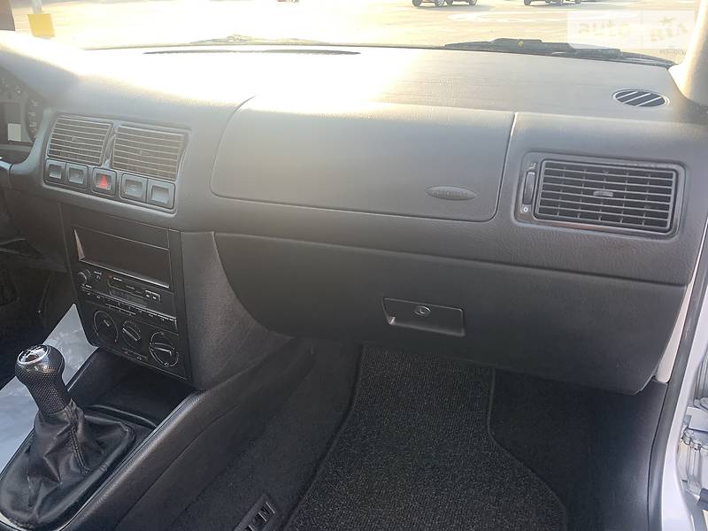 Хэтчбек Volkswagen Golf 2002 в Ивано-Франковске фото 67 Хэтчбек Volkswagen Golf 2002 в Ивано-Франковске