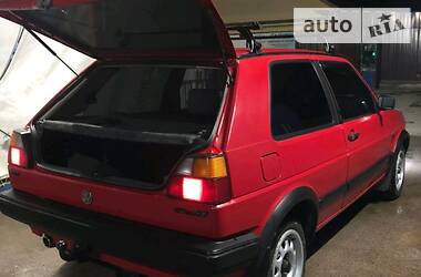 Хетчбек Volkswagen Golf 1988 в 