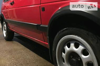 Хетчбек Volkswagen Golf 1988 в 