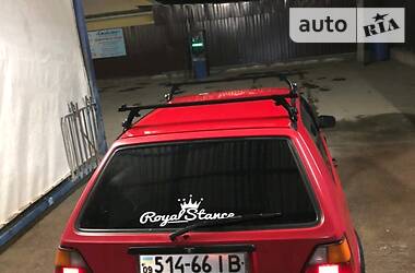 Хетчбек Volkswagen Golf 1988 в 