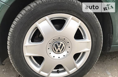 Універсал Volkswagen Golf 2001 в 