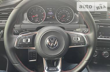 Хетчбек Volkswagen Golf 2014 в  фото 36 Хетчбек Volkswagen Golf 2014 в