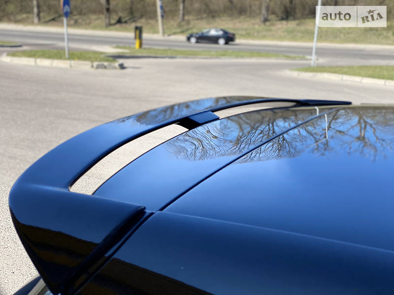 Хетчбек Volkswagen Golf 2009 в Рівному