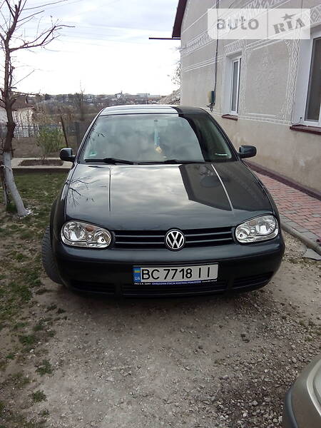 Хетчбек Volkswagen Golf 2000 в Підволочиську