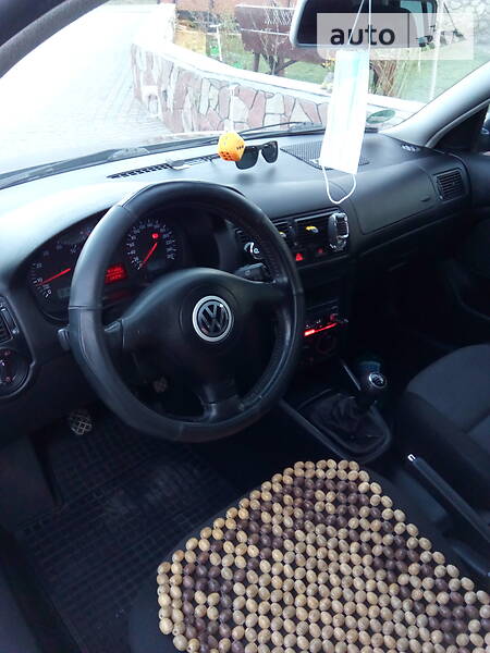 Хетчбек Volkswagen Golf 2000 в Підволочиську