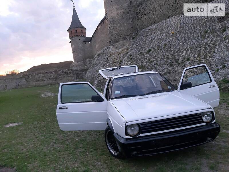 Хетчбек Volkswagen Golf 1991 в Кам'янець-Подільському