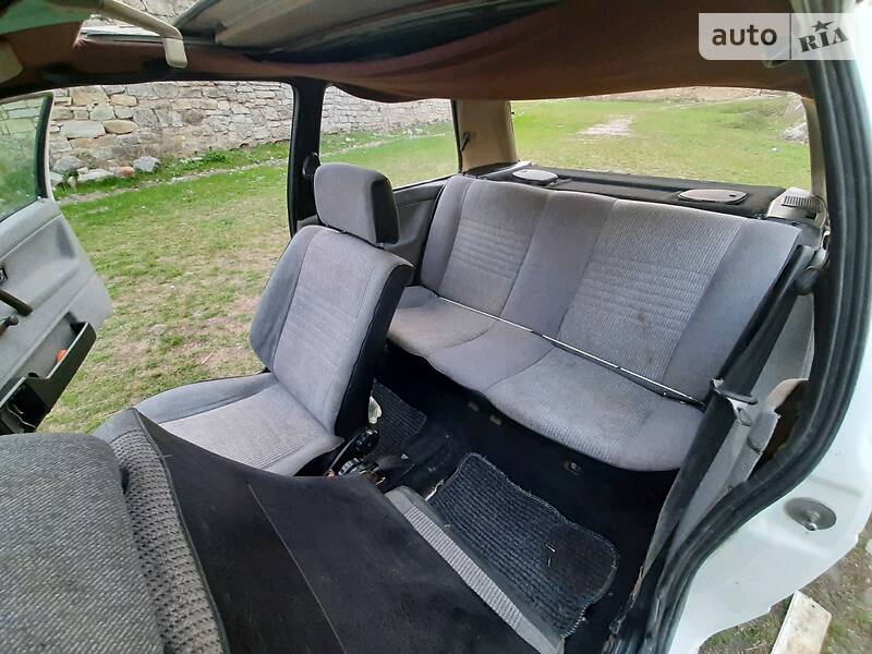 Хетчбек Volkswagen Golf 1991 в Кам'янець-Подільському