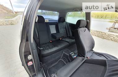 Хетчбек Volkswagen Golf 1999 в 
