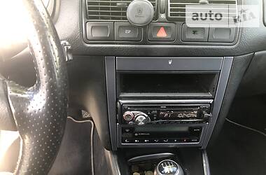 Універсал Volkswagen Golf 2003 в 