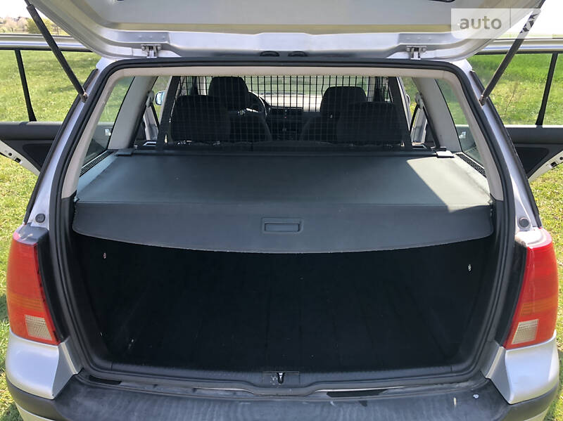 Універсал Volkswagen Golf 2000 в Бучачі