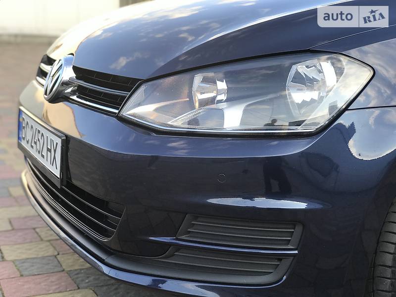Універсал Volkswagen Golf 2014 в Стрию