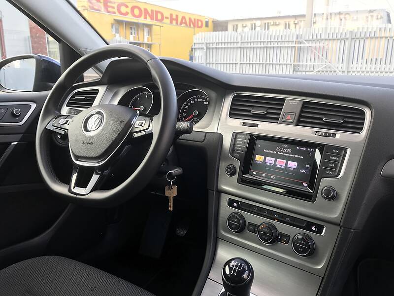 Універсал Volkswagen Golf 2014 в Стрию