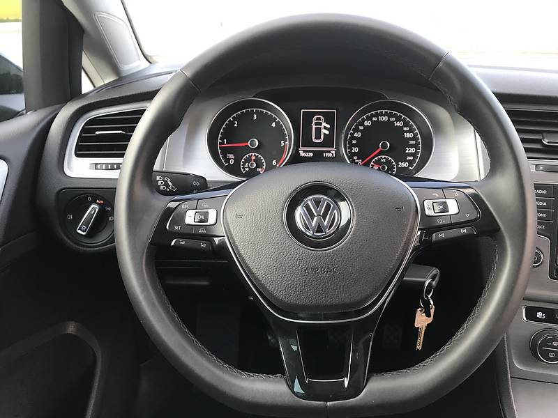 Універсал Volkswagen Golf 2014 в Стрию